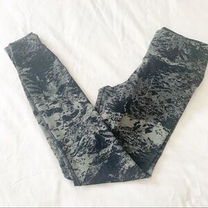 NIKE Gray Black Dri Fit Leggings Small